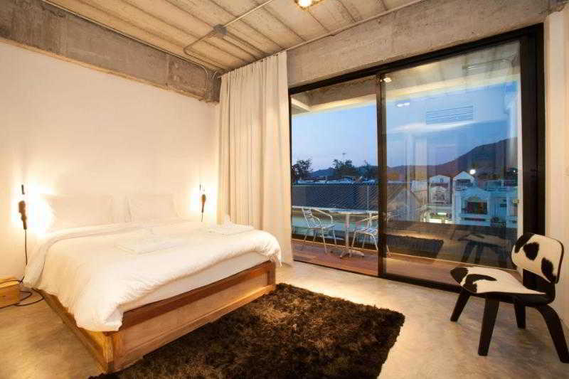 Bed and Breakfast Ella Bed Patong Exterior foto